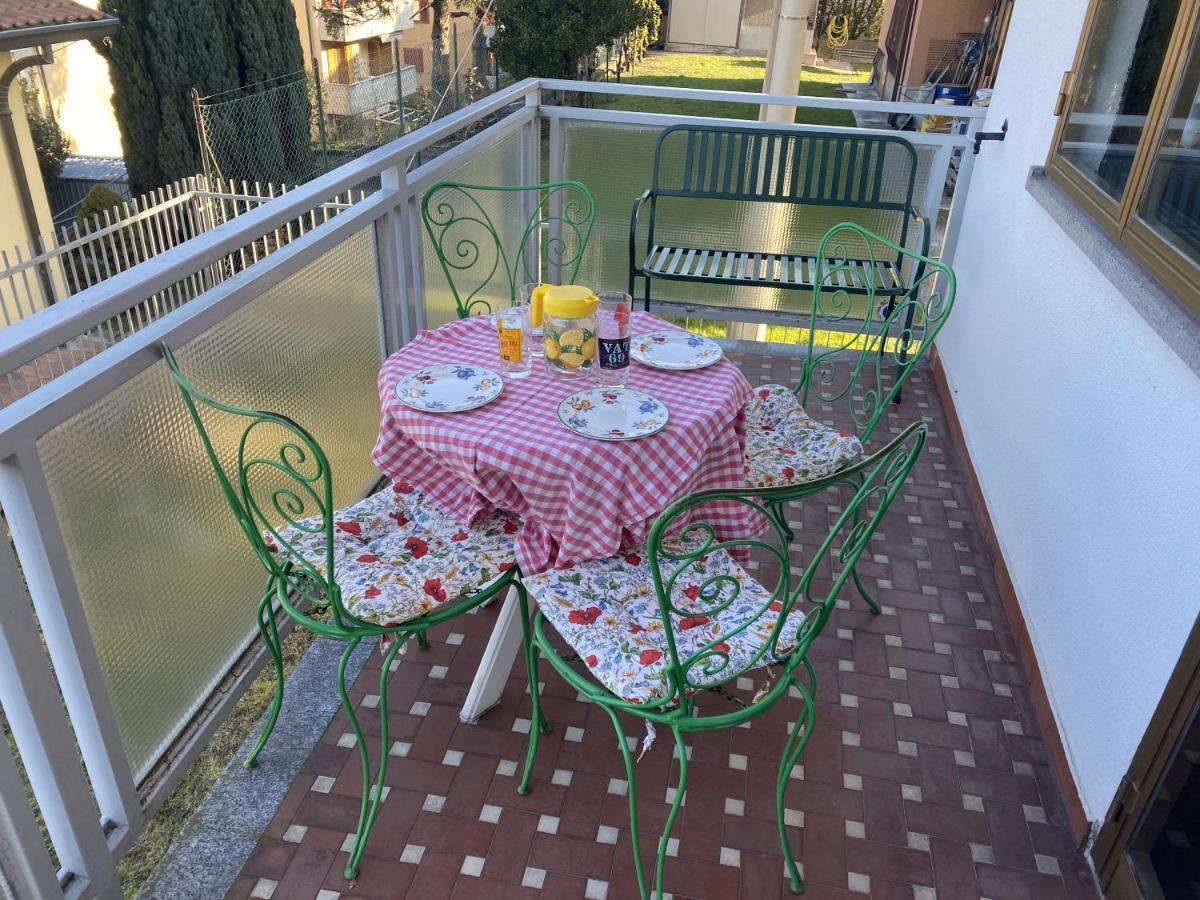 Villino Carla Villa Lipomo Bagian luar foto