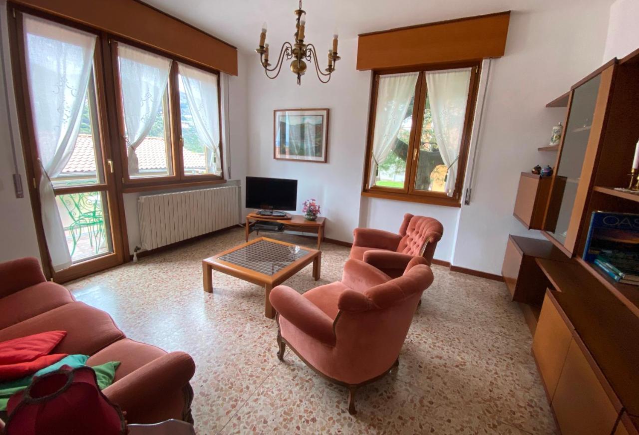 Villino Carla Villa Lipomo Bagian luar foto