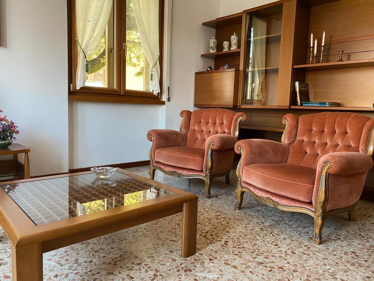 Villino Carla Villa Lipomo Bagian luar foto